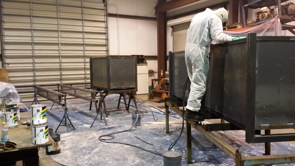 Primer & Painting Heavy duty Rail Road shipping containers/ Stabbing Boards for Oilfield company